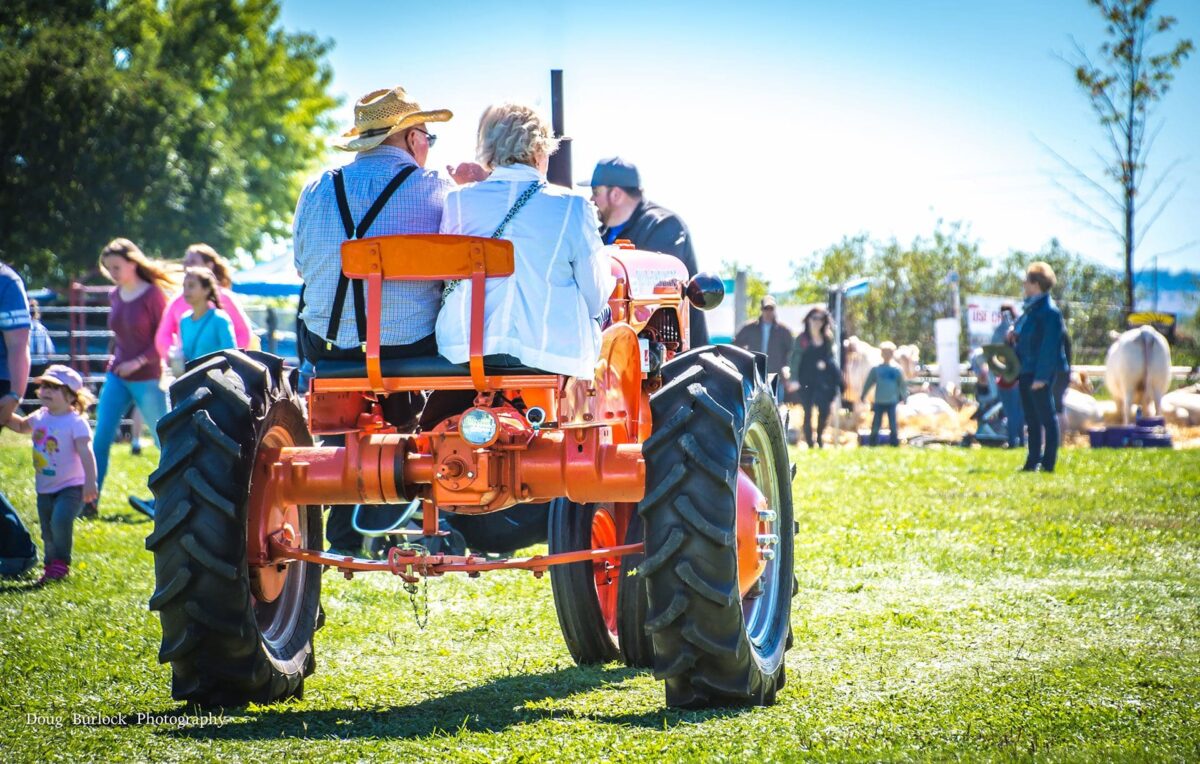 GNE-Tractor