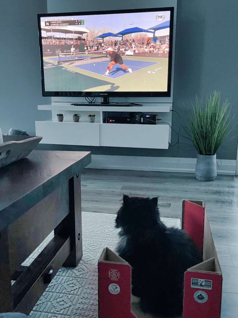 frankie-malloy-watching-pickleball