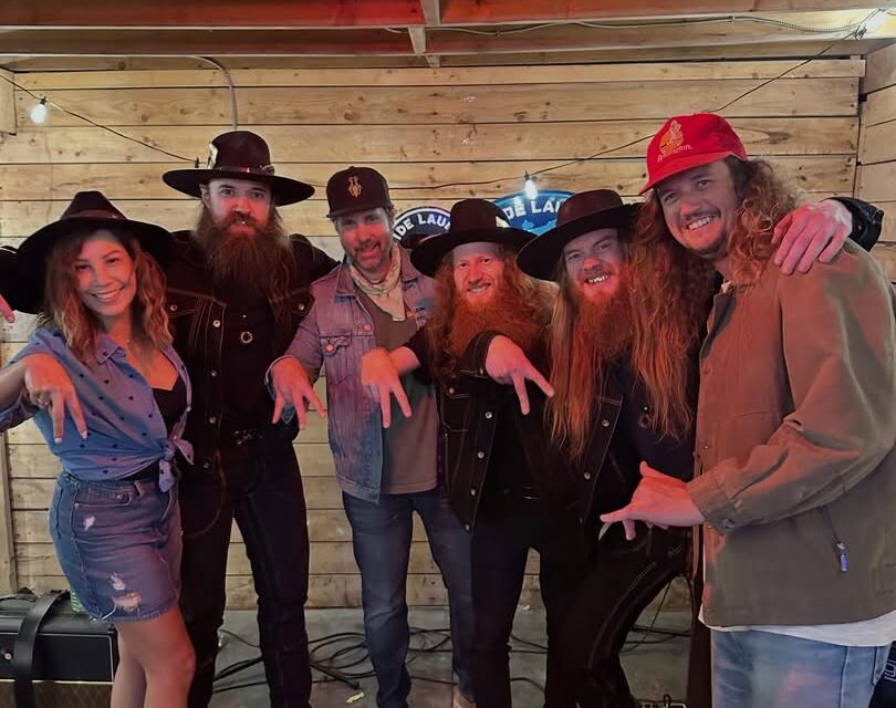  🎸 VIDEOS | Four Winds Music Festival Preview: Featuring Shjaane Glover & Mountain Head | Unplugged in the Barn @ Duntroon Highlands