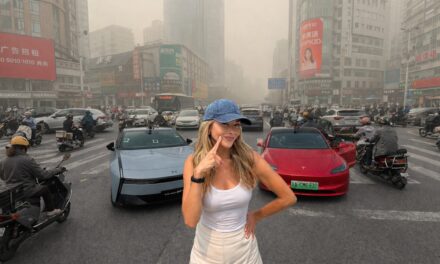🚙  China Self Driving vs US Self Driving – Stunned!