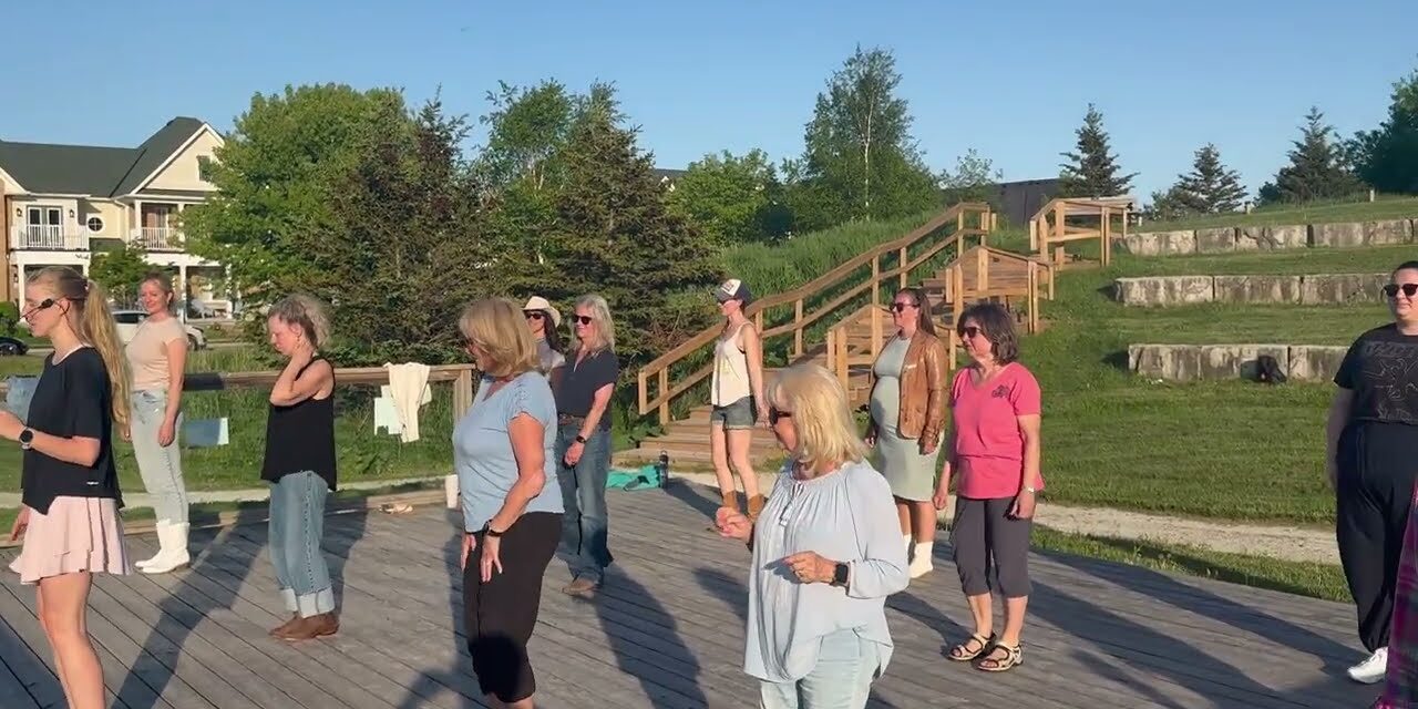 Great Fun Outdoor Line Dancing on the Collingwood Amphitheatre Stage