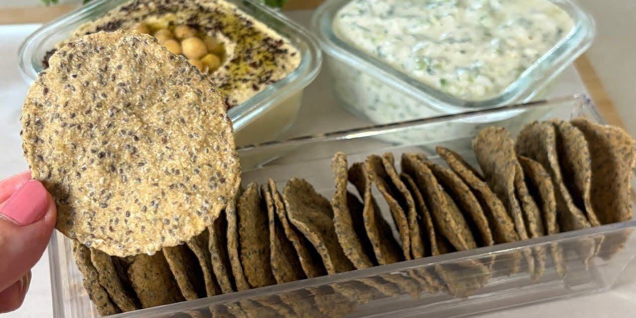 Just Oats & Chia Seeds! The Healthiest Snack You’ll Make This Week❗️